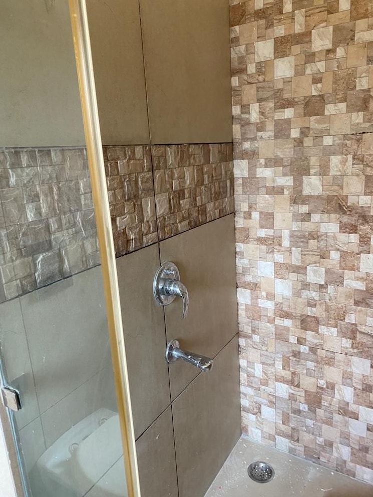 Bathroom, sector 7 2 Bedroom 1466 Sq.Ft. Independent House In Sector 7 Gurgaon 8698765