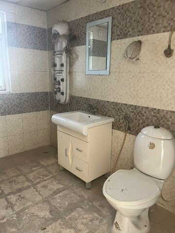 Bathroom in 4 BHK Apartment at Sector 22 Dwarka – for Rent