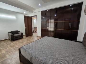 Bedroom in 3 BHK Builder Floor at Grand Mall, Sector 28 – for Rent