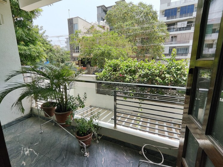 Balcony, grand-mall 3 Bedroom 2100 Sq.Ft. Builder Floor In Sector 28 Gurgaon 8698911
