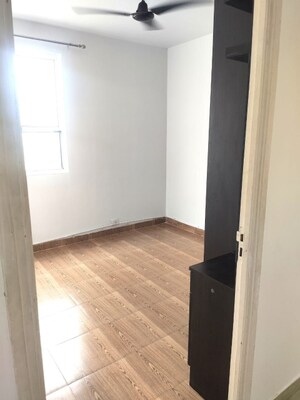 Room in 2 BHK Apartment at Sheth Auris Serenity Tower 1, Malad West – for Sale