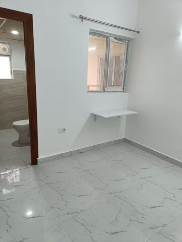 3 BHK Apartment For Rent in Pivotal Paradise, Sector 62