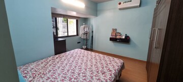 Bedroom in 2 BHK Apartment at Oakland Park, Andheri West – for Rent