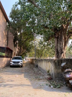  Plot For Sale in Sector 50