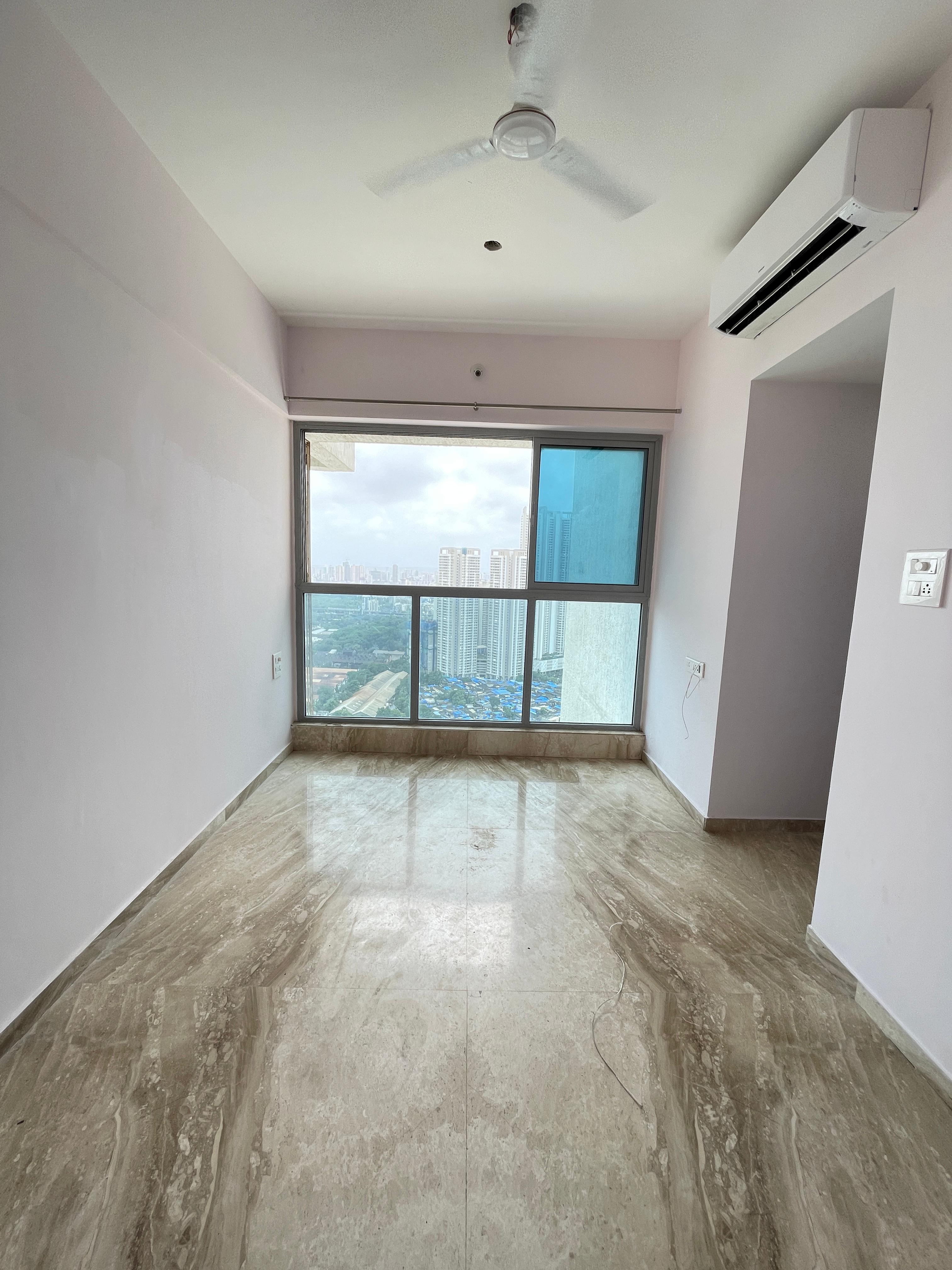 1 BHK 479 Sq.Ft. Apartment in Rajesh White City