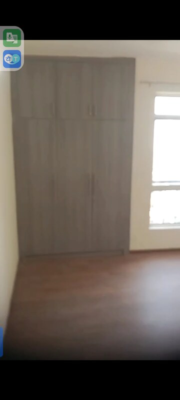 Room in 2 BHK Apartment at Jaypee Kensington Boulevard, Sector 131 – for Rent