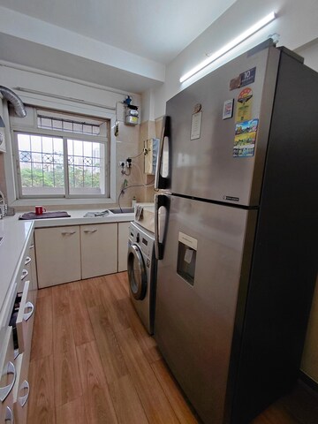 Furnished Amenities in 1 BHK Apartment at Bhoomi Classic, Malad West – for Rent