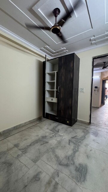 2 BHK Apartment For Sale in Mohan Garden