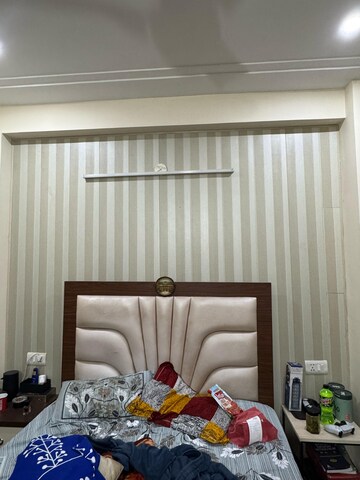 Living Room in 2 BHK Builder Floor at Gupta Awas, Sector 43 – for Rent