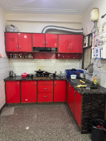 Kitchen in 2 BHK Builder Floor at Gupta Awas, Sector 43 – for Rent