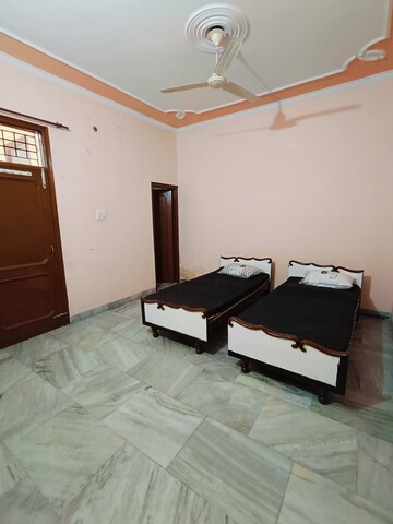 Bedroom in 2 BHK Apartment at Sunny Enclave – for Rent