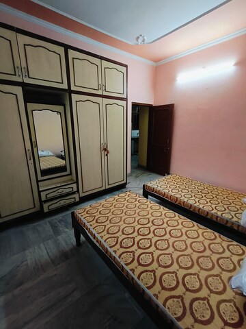 Bedroom in 2 BHK Apartment at Sunny Enclave – for Rent