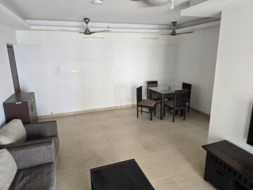 Master Bedroom in 2 BHK Apartment at HDIL Metropolis Residences, Andheri West – for Rent