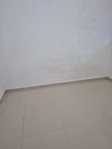 Room in 2 BHK Apartment at Wadgaon Sheri – for Rent