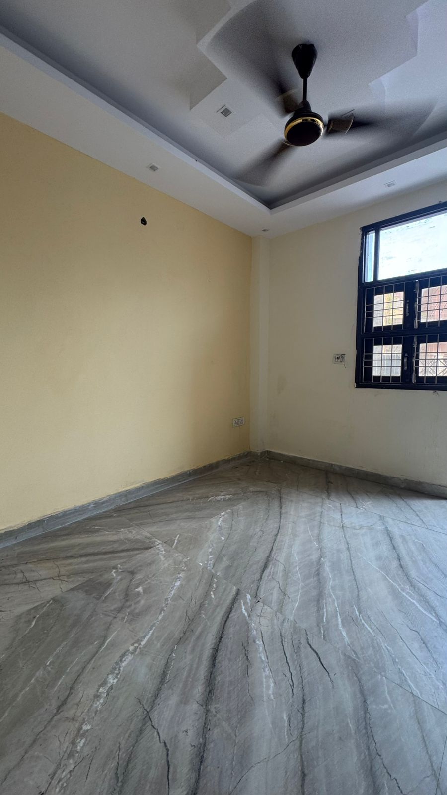 2 BHK Apartment For Rent in Mohan Garden
