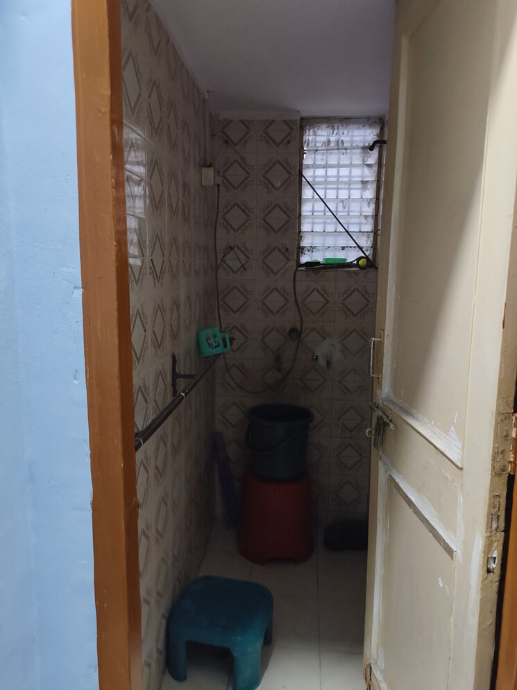 Bathroom, rander road 3 Bedroom 1530 Sq.Ft. Villa In Rander Road Surat 8699298