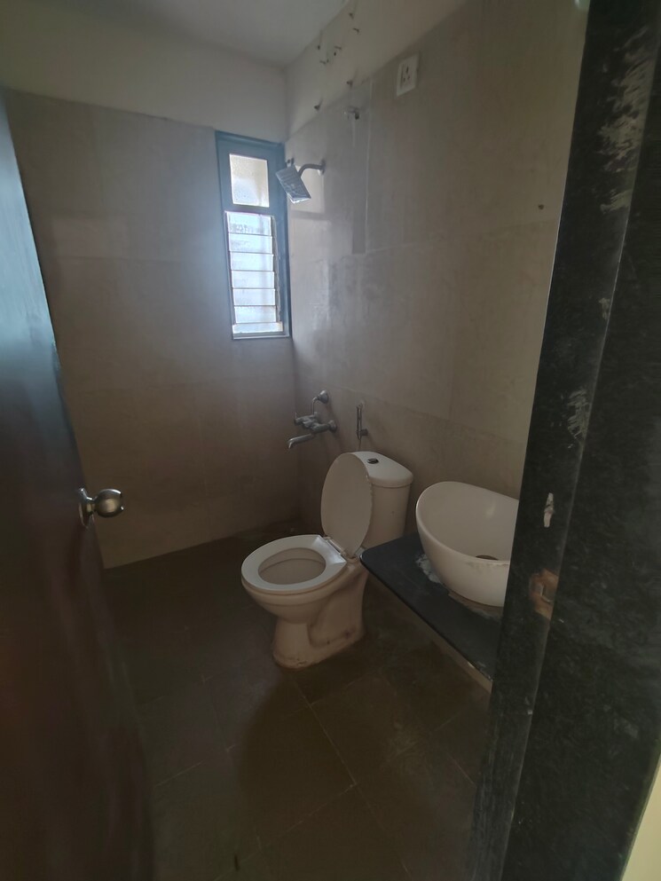 Bathroom, amit-astonia-classic 2 Bedroom 670 Sq.Ft. Apartment In Undri Pune 8699304