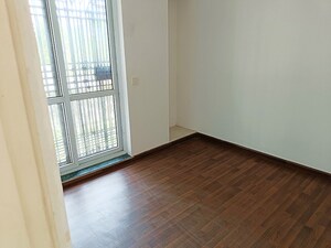 Room in 4 BHK Builder Floor at BPTP Park Elite Floors, Sector 85 – for Sale