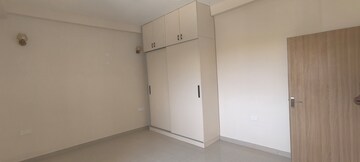 Room in 5 BHK Apartment at SS Linden, Sector 84 – for Rent