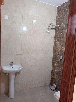 Bathroom in 4 BHK Independent House at Kishanpura – for Sale