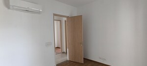 Room in 3 BHK Apartment at Vatika Seven Elements, Sector 89a – for Sale