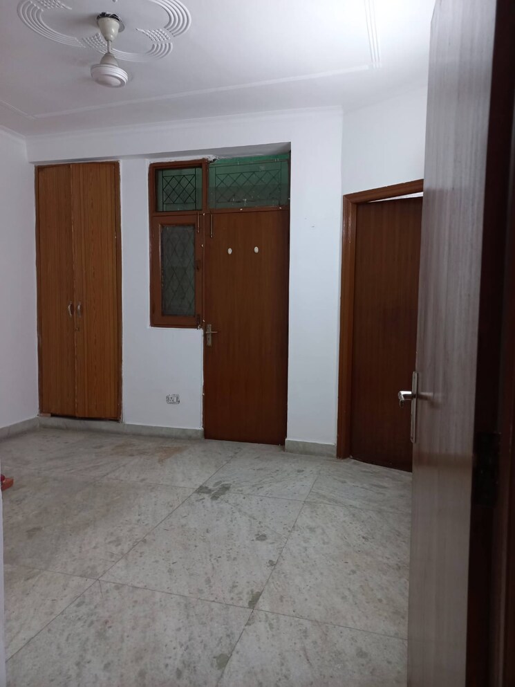 Room, niti khand i 3 Bedroom 1269 Sq.Ft. Apartment In Niti Khand I Ghaziabad 8699668