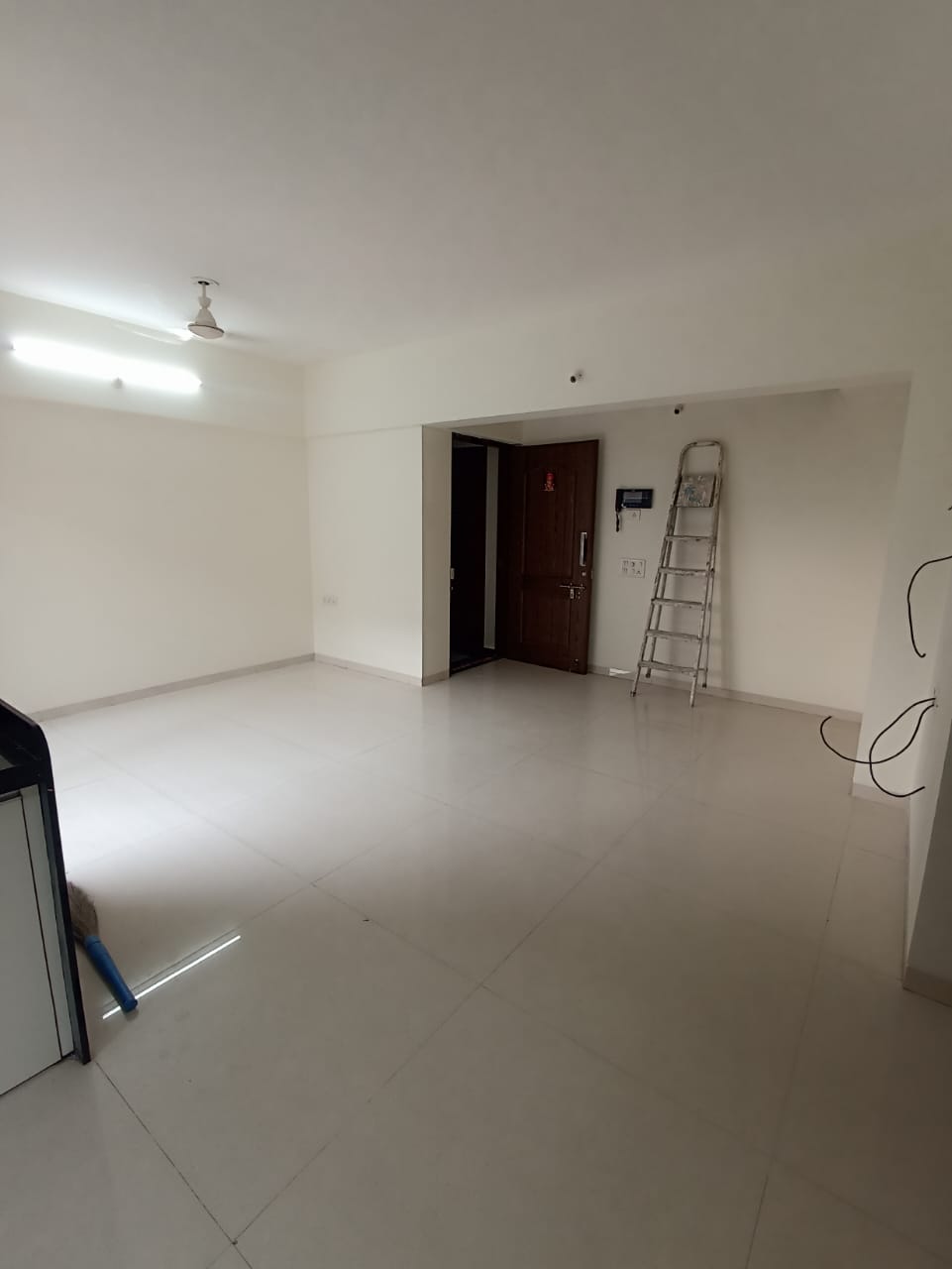 1 BHK + Pooja Room,Servant Room,Study Room,Extra Room 600 Sq.Ft. Apartment in Kumar Karishma