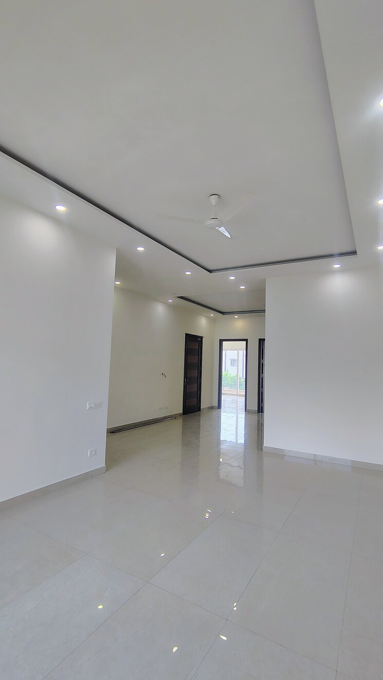 Room, sushant-lok-3 3 Bedroom 3200 Sq.Ft. Builder Floor In Sector 57 Gurgaon 8699949