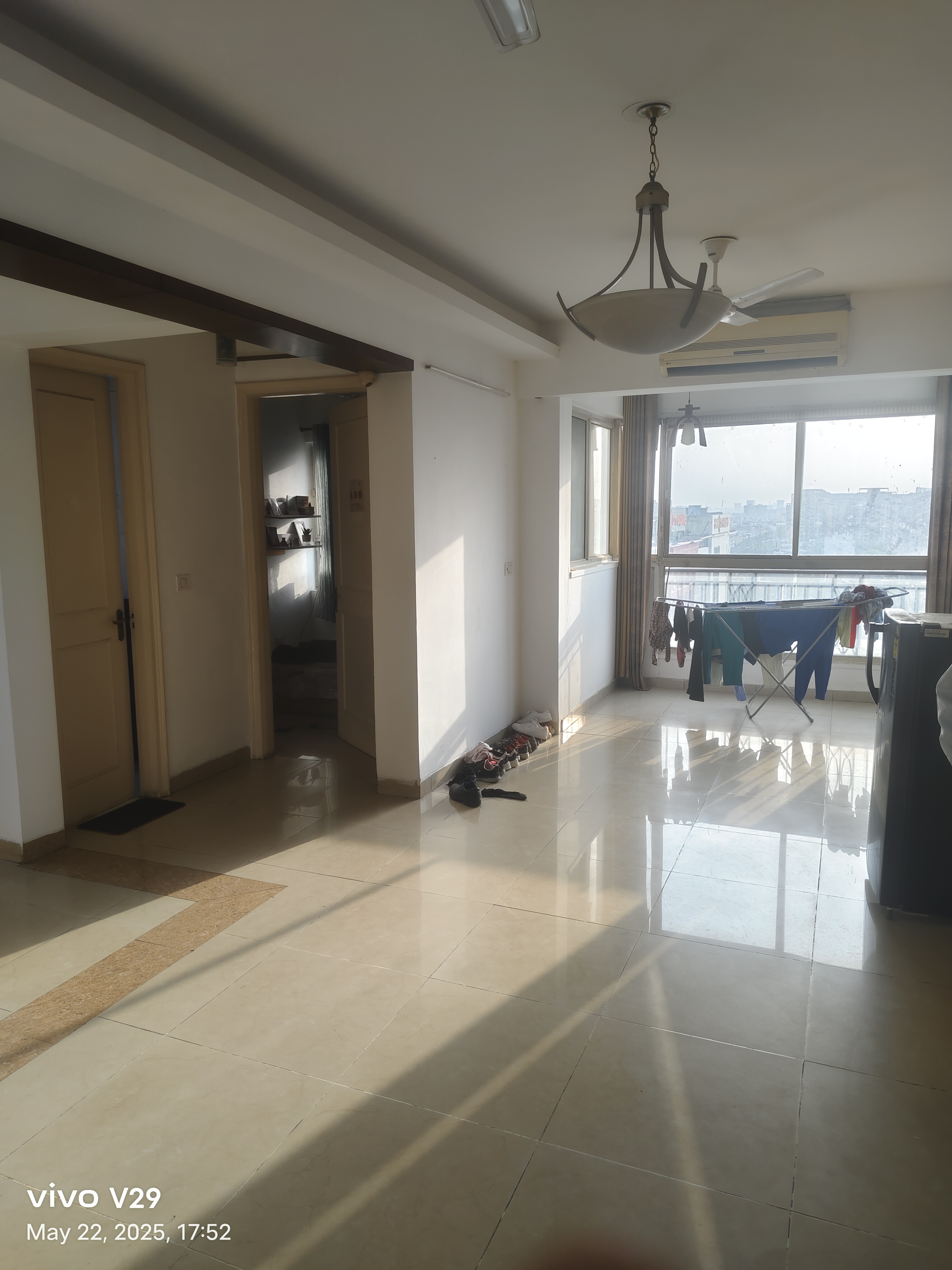 2 BHK Apartment For Rent in Eros Wembley Estate