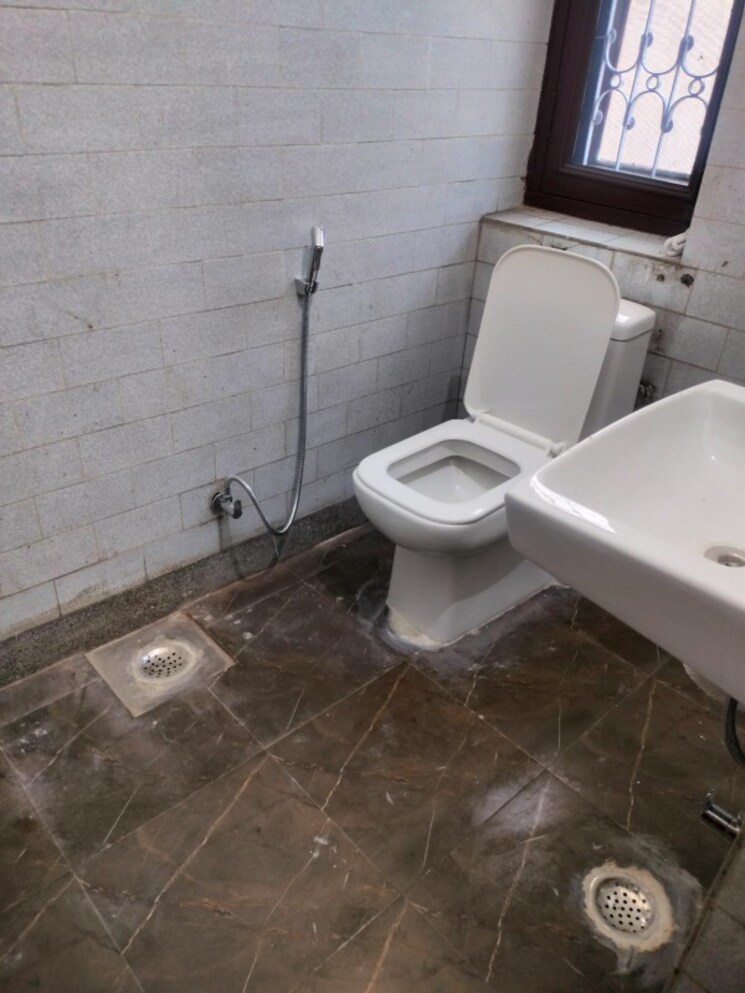 Bathroom, sector 7 2 Bedroom 1212 Sq.Ft. Independent House In Sector 7 Gurgaon 8699978