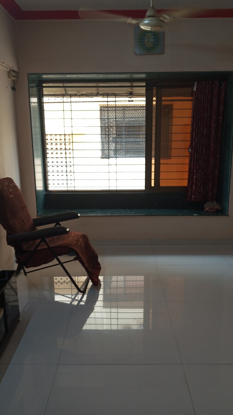  Parking, kavesar 2 Bedroom 670 Sq.Ft. Apartment In Kavesar Thane 8700120