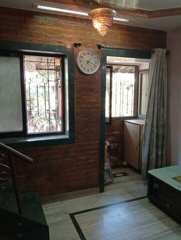Living Room in 2 BHK Apartment at Sector 3 Sanpada – for Rent