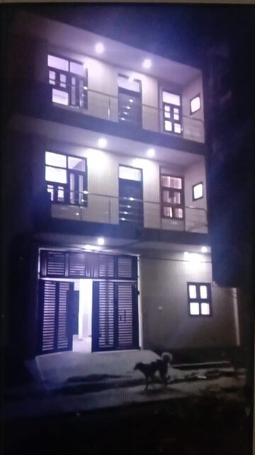 Floor Plan in 3 BHK Independent House at Burari – for Sale