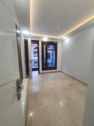 3 BHK Apartment For Sale in Vasundhara Sector 3