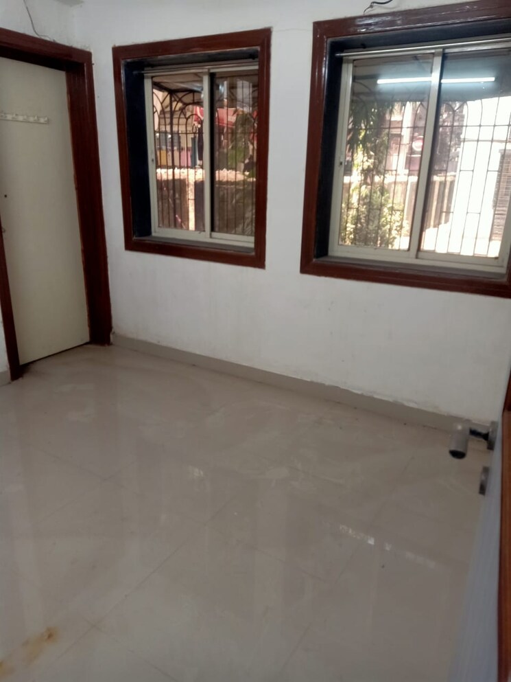 Room, dombivli west Studio 350 Sq.Ft. Apartment In Dombivli West Thane 8700840