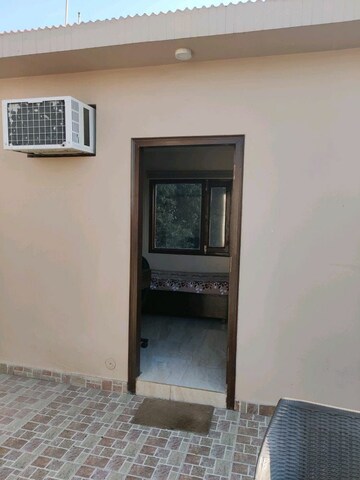 1 BHK Builder Floor For Rent in Raksha Vikas Apartments, Vikas Puri