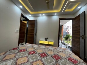 Bedroom in 1 BHK Builder Floor at Mahavir Enclave 1 – for Sale