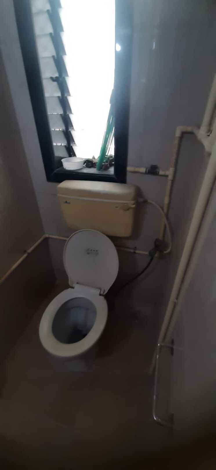 Bathroom, aalap-chs-hindu-colony 2 Bedroom 1100 Sq.Ft. Apartment In Dadar East Mumbai 8700858