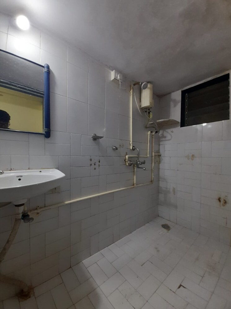 Bathroom, amritvan-complex 1 RK 550 Sq.Ft. Apartment In Aarey Colony Mumbai 8700899