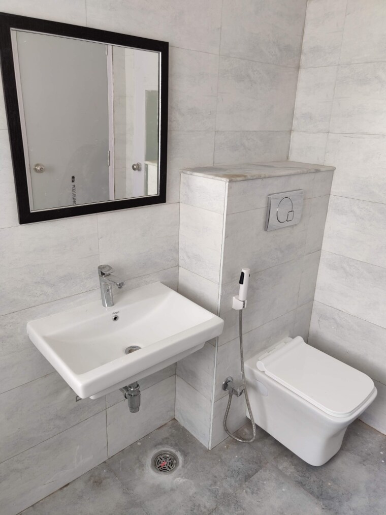 Bathroom, palam 3 Bedroom 1000 Sq.Ft. Builder Floor In Palam Delhi 8700914