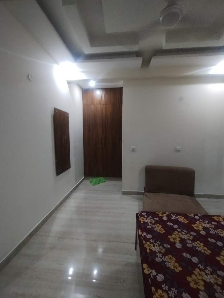 Kitchen, dlf-city-phase-iv 2 Bedroom 1150 Sq.Ft. Builder Floor In Dlf Phase iv Gurgaon 8700923