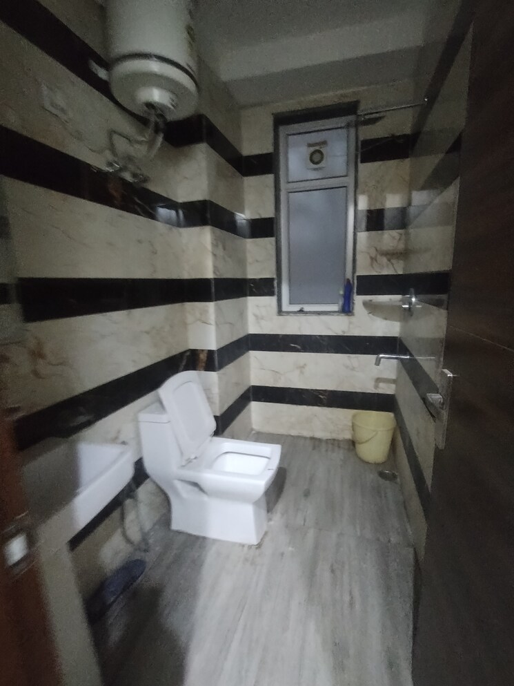 Master Bedroom, dlf-city-phase-iv 2 Bedroom 1150 Sq.Ft. Builder Floor In Dlf Phase iv Gurgaon 8700923