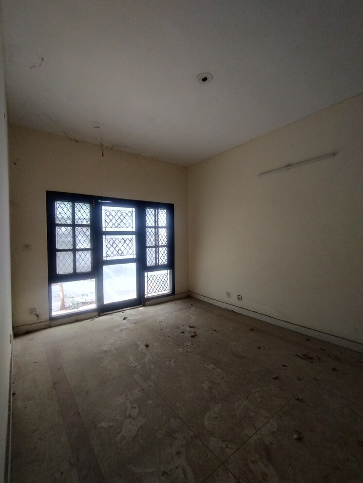 undefined, dlf-city-phase-iv 2 Bedroom 270 Sq.Yd. Villa In Dlf Phase iv Gurgaon 8700926