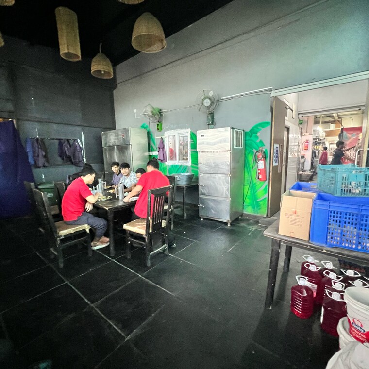  Parking, madinaguda Commercial Shop 13000 Sq.Ft. In Madinaguda Hyderabad 8700950