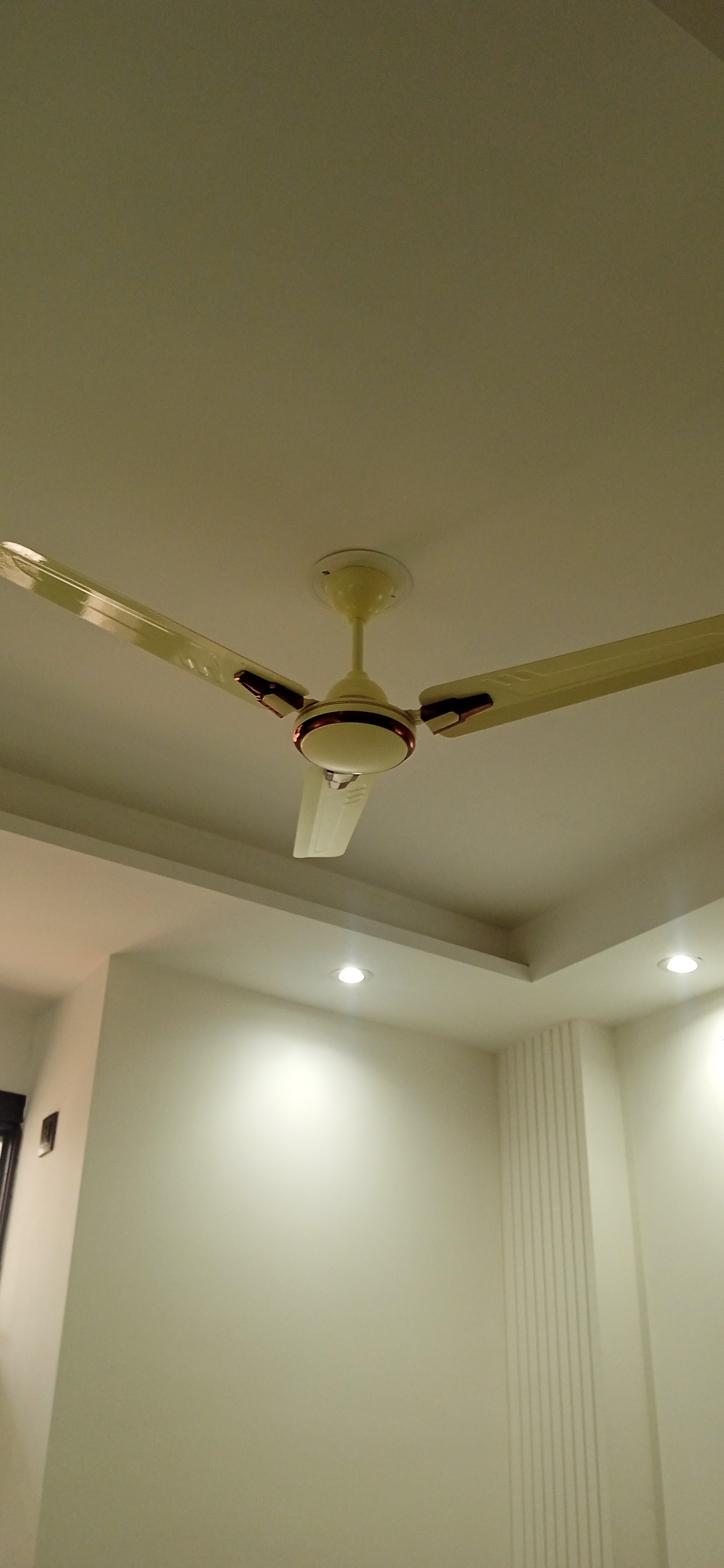 1 RkBuilder Floor For Rent in 1-2-3-4 Bhk Flats Palam 