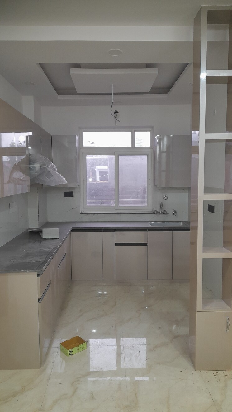 Kitchen, faridabad central 3 Bedroom 1800 Sq.Ft. Builder Floor In Faridabad Central Faridabad 8700961