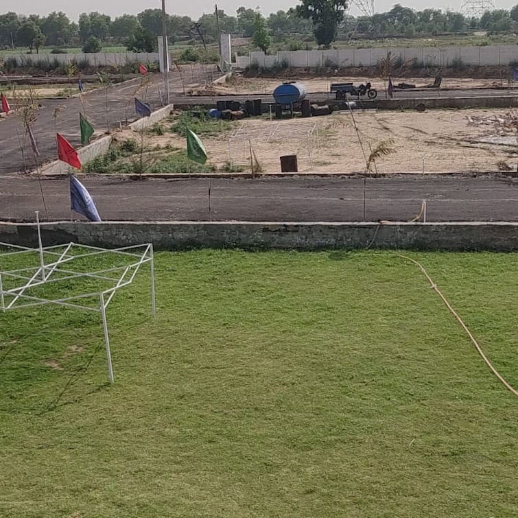 Cover Image, yamuna expressway  200 Sq.Yd. Plot In Yamuna Expressway Greater Noida 8701001