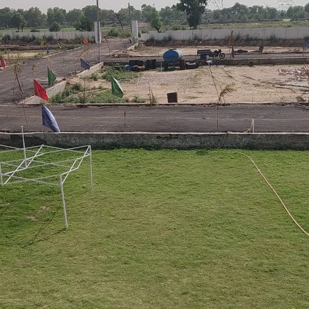 Plot For Sale in Nirvana Homes 