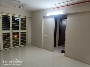 Room in 2 BHK Apartment at DSK Akash Ganga, Aundh – for Rent