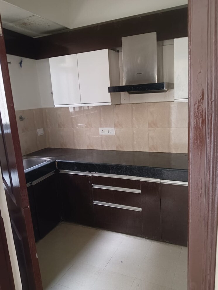 Kitchen, bbd-green-city-sun-breeze-apartments 3 Bedroom 1705 Sq.Ft. Apartment In Gomti Nagar Lucknow 8700997